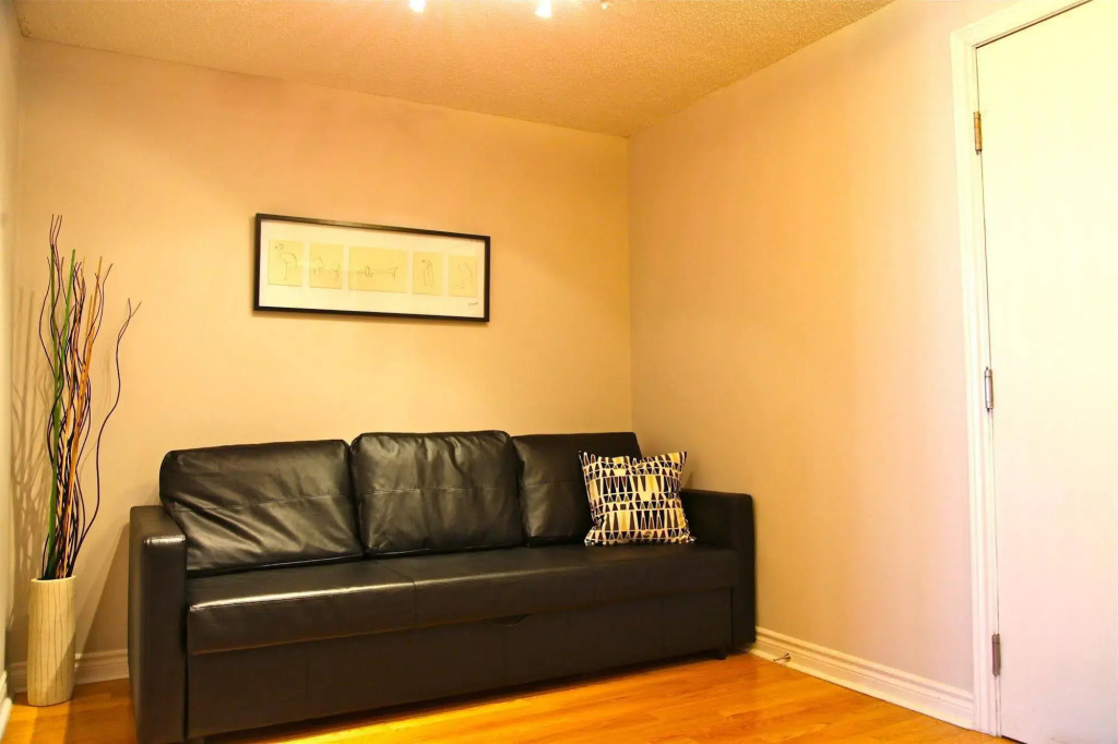 Red Maple Suites - Icon