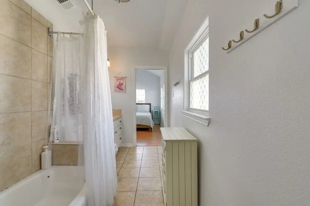 Steps to Sea! Crystal Beach Home w/ Furnished Deck