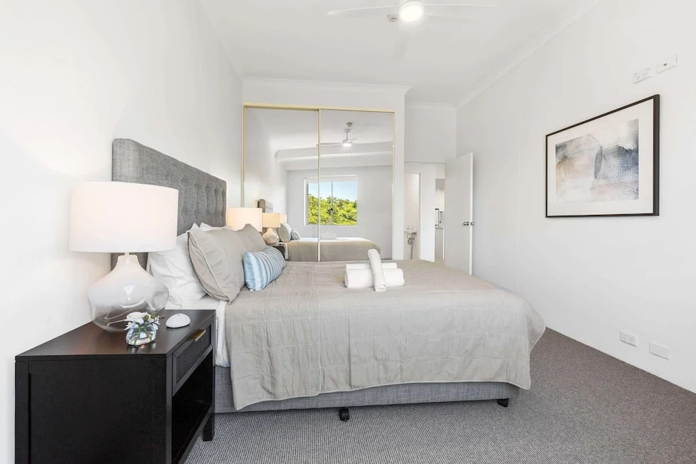 Camperdown Cozy Corner 8