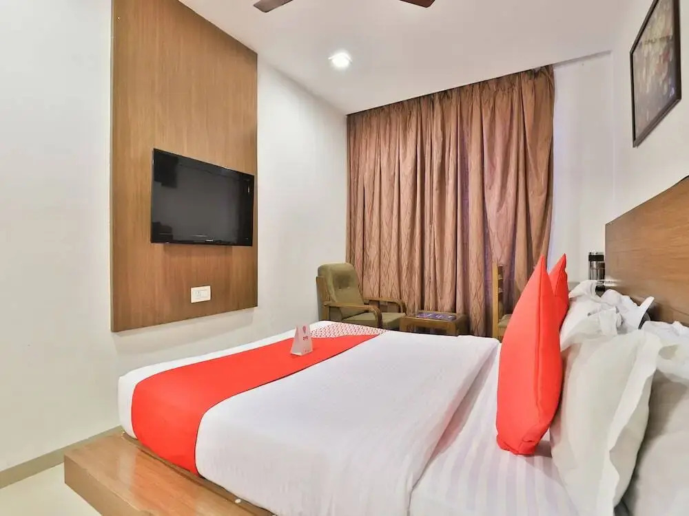 OYO 14115 Home Peaceful 2BHK Socorro Goa