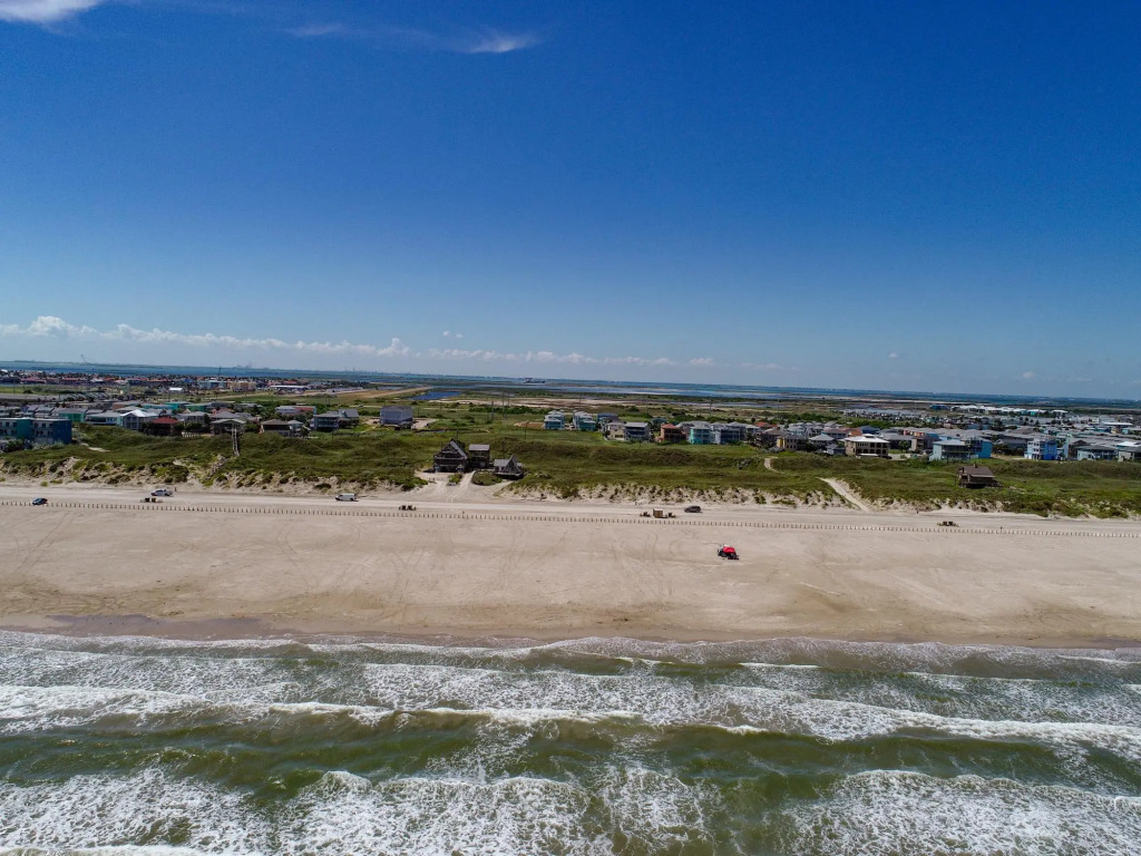 Courtyard #112 in Port Aransas