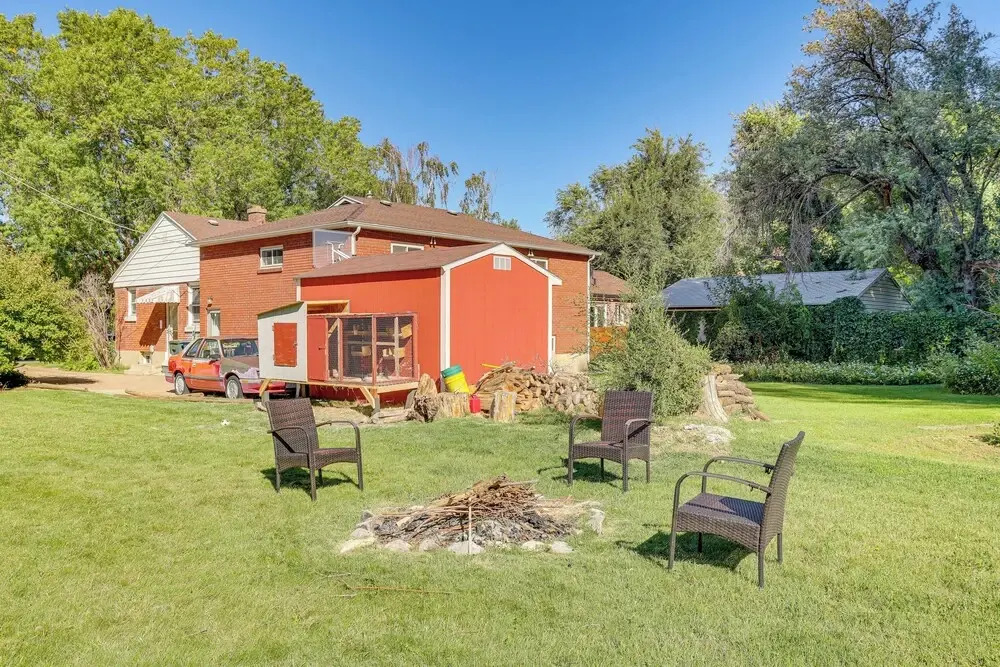 Apt 3 Mi to Dtwn Ogden! Pet-friendly Backyard