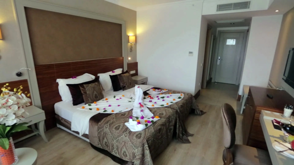 Side Crown Palace Ultra All Inclusive