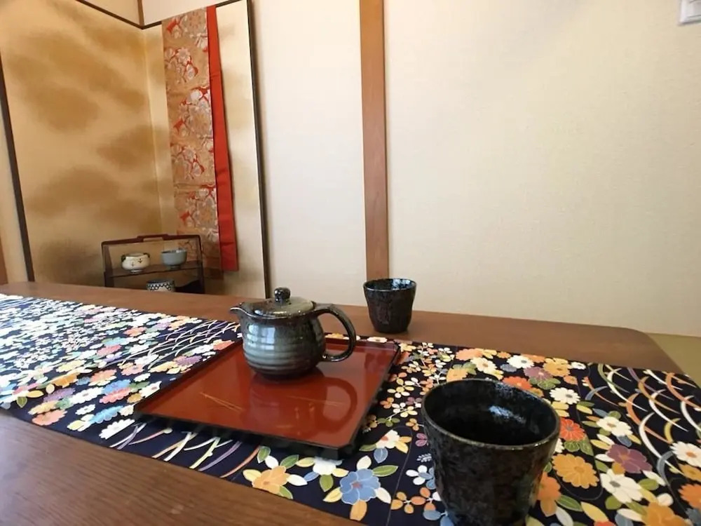 Hananobou Bettei