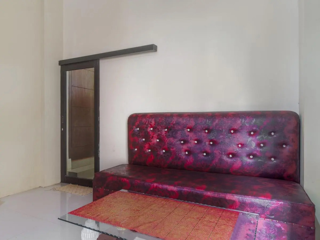 RedDoorz near Mall Boemi Kedaton 2 Lampung