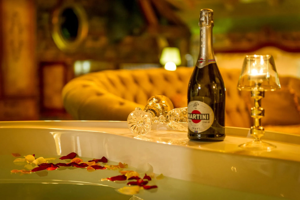 JMR Royal -Luxury Rooms & Private Sauna