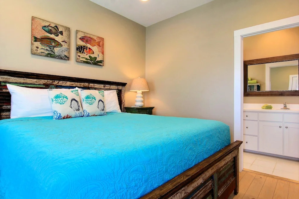 Pelicans Landing - Four Bedroom Home