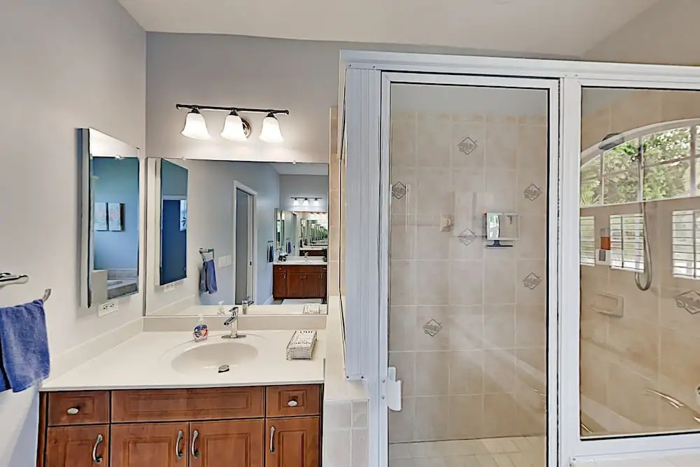532se20t 3 Bedroom Home