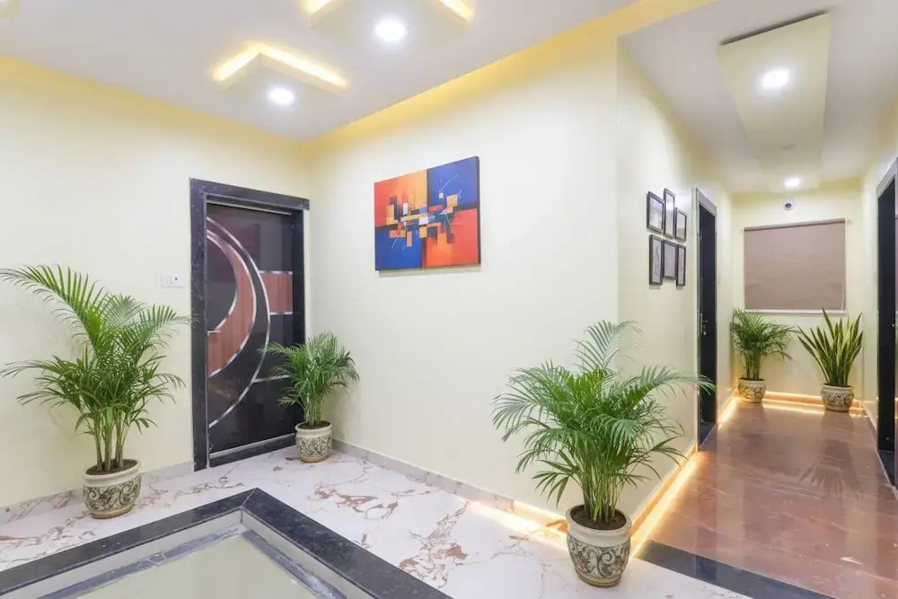OYO 15530 Hotel G S Residency