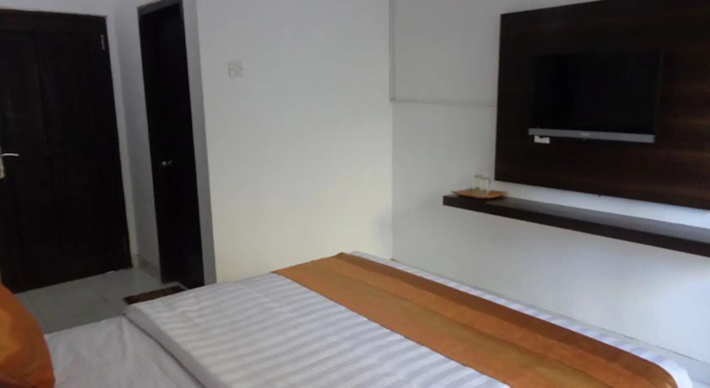 Bakung Sunset Hotel