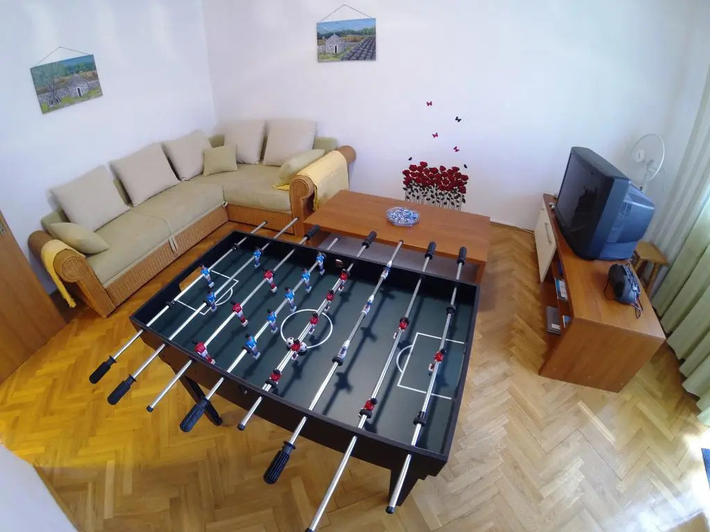 OINA Apartments