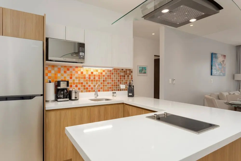 New Condo In Nice Vacation Complex - 5 People