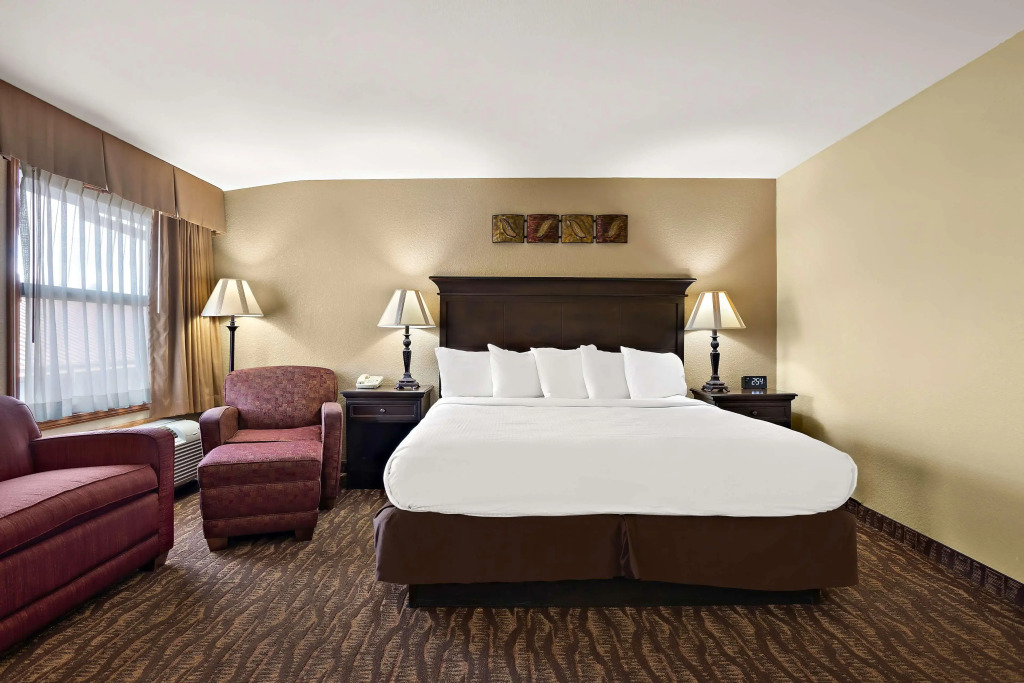 Best Western Center Pointe Inn