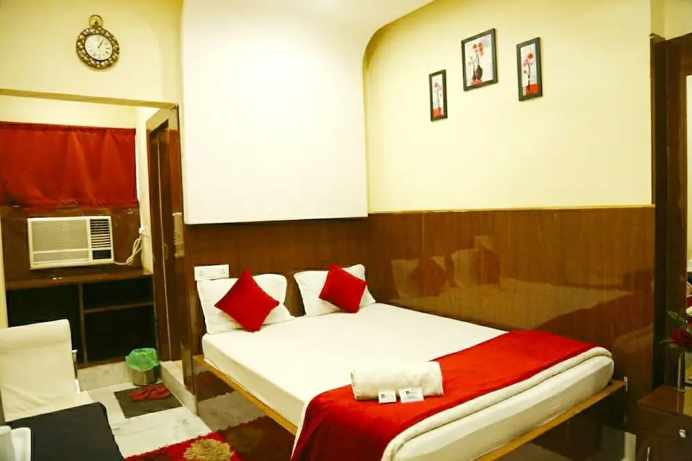 Hotel Holideiinn