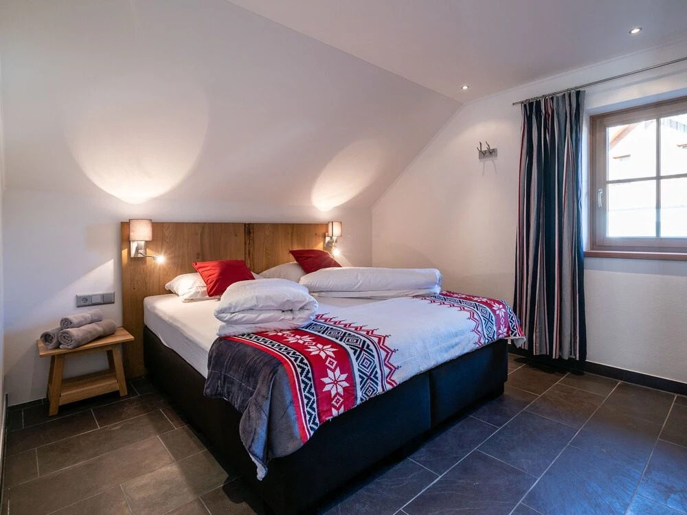 Upscale Chalet In Mauterndorf With Sauna And Ski Storage