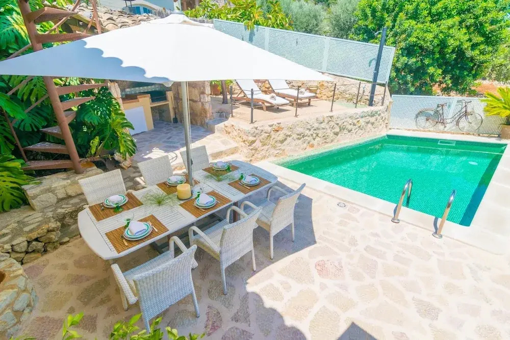 - House In
