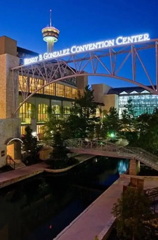 Awesome Place 2br/2ba Near Downtown and Riverwalk