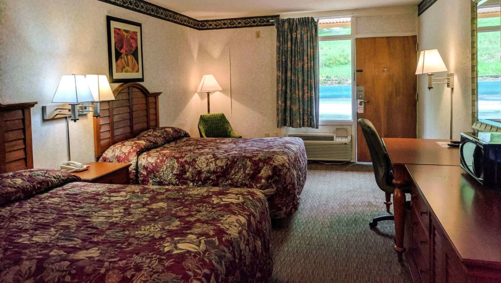 Budget Inn Top of Ellijay