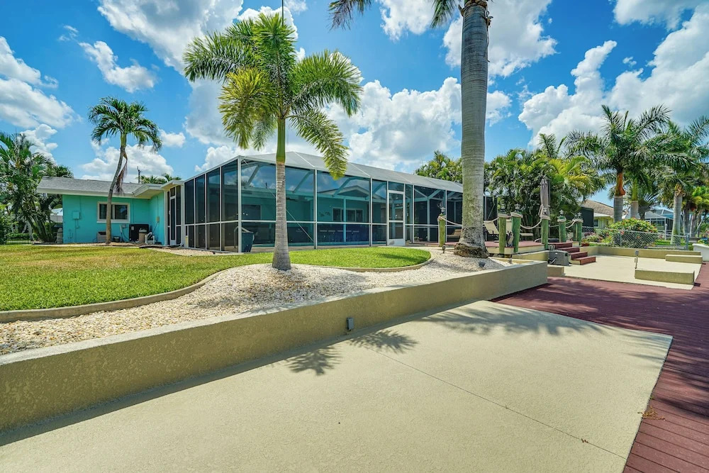 2 Mi to Beach: Canalfront Home in Cape Coral