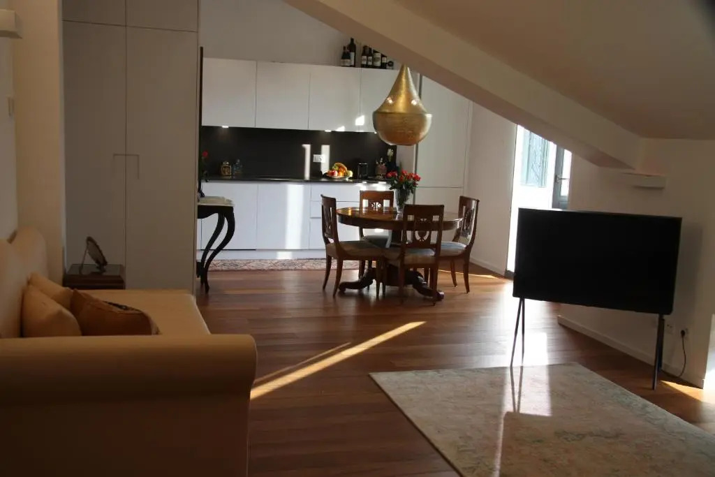 Al Ciani Balcony Suite