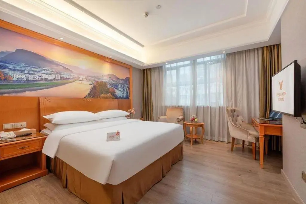 Vienna Hotel Shenzhen Longsheng Subway Station Branch