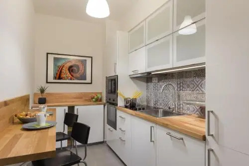 PR6 Apartments