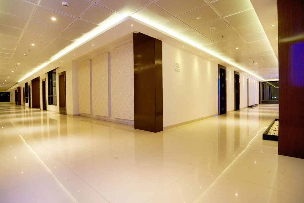 Hotel G-Square - Shirdi