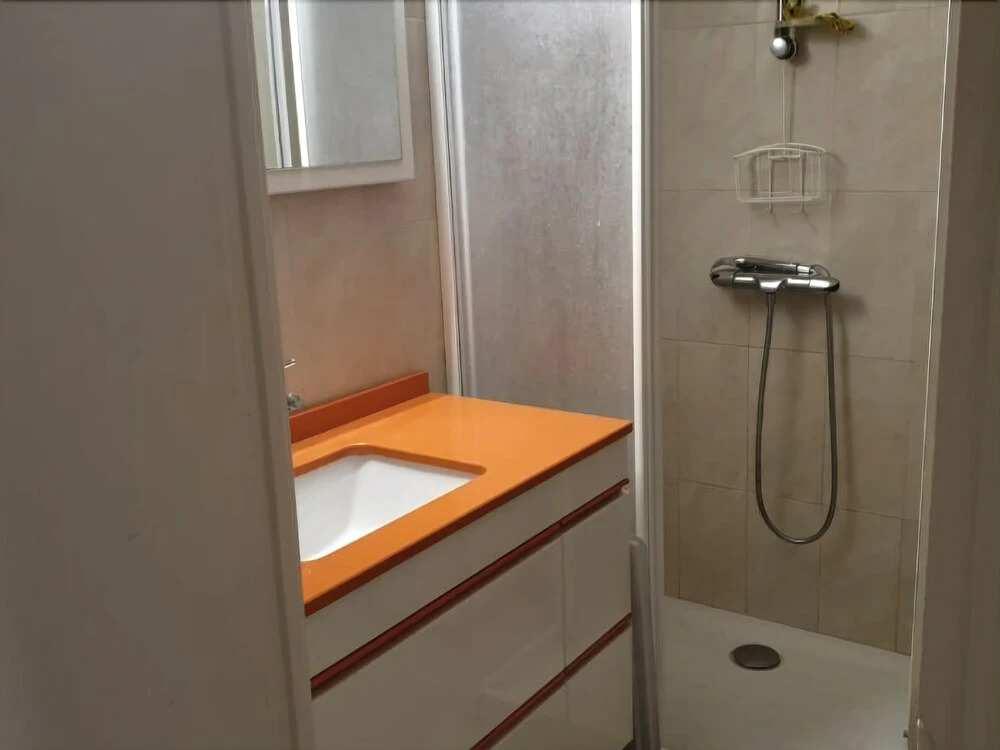 UHC Alborán Apartments