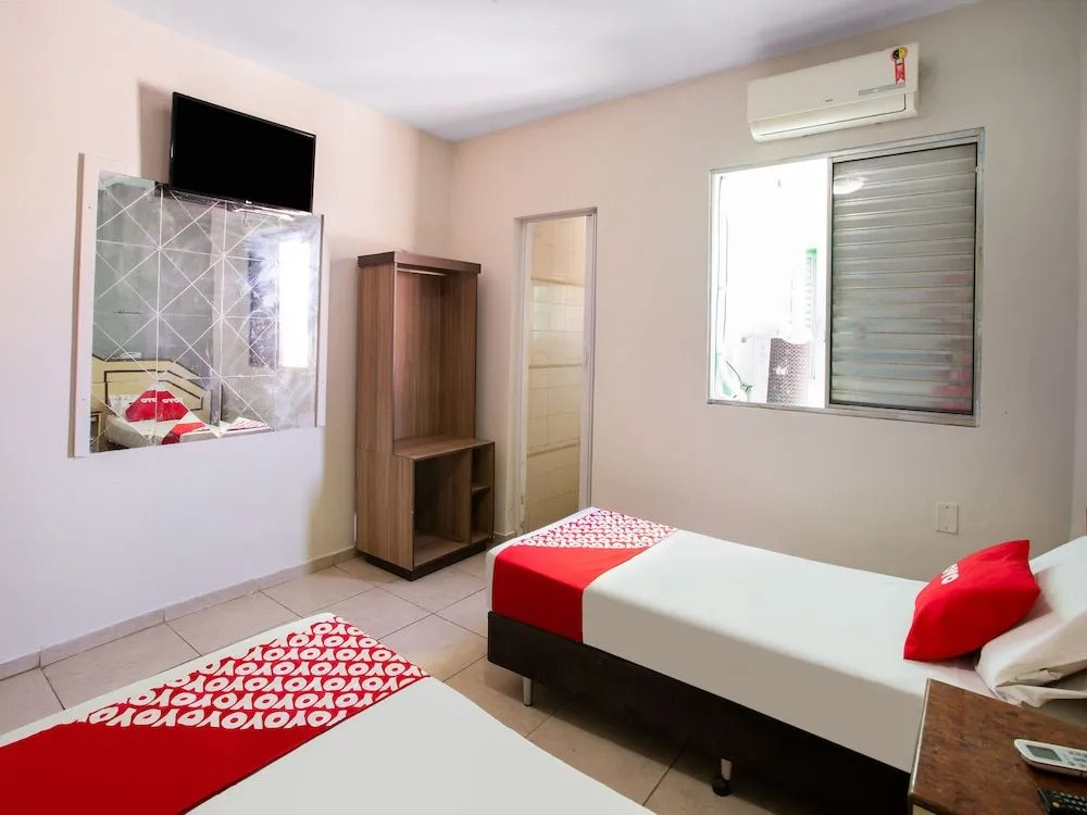 Hotel B Plaza