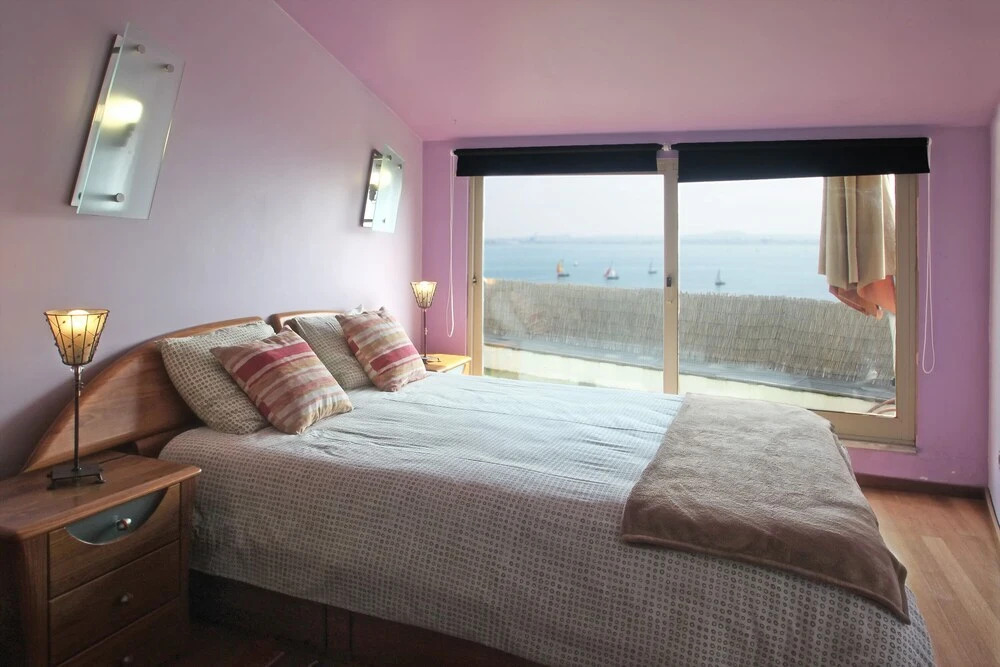 ALTIDO Attractive 1BR Apt w/terrace &river view, nearby Santa Apolonia train station