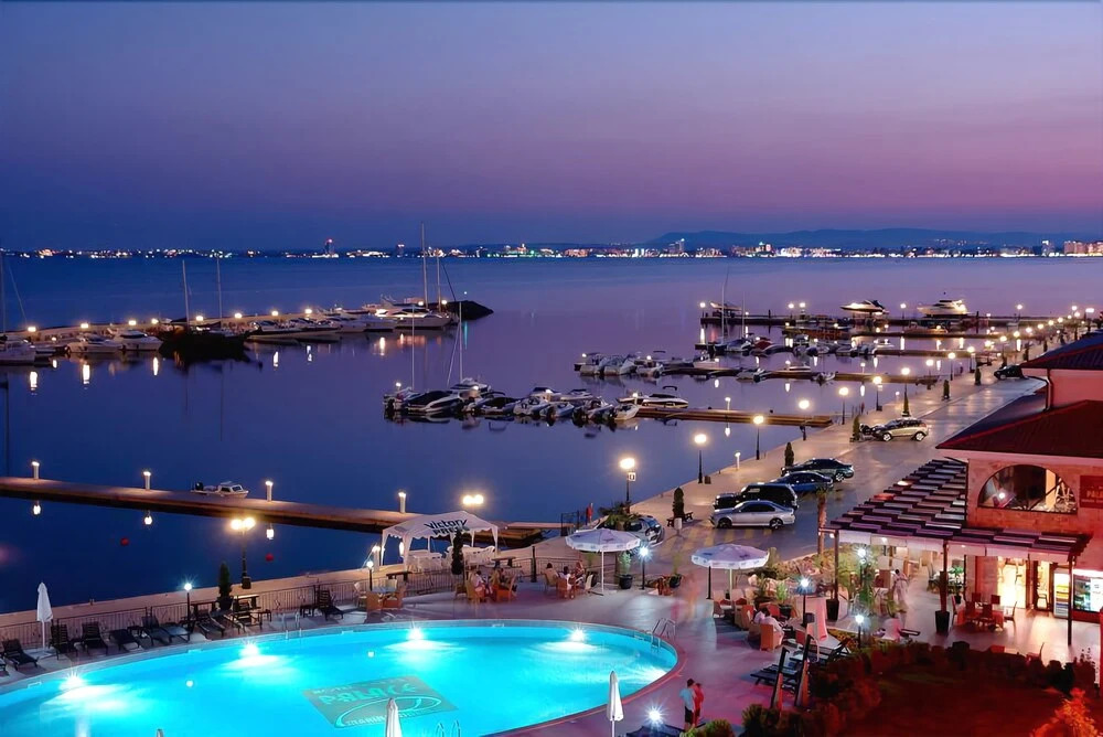 Уютно студио до морето - апартаменти 25 и 26, топ локация - Cozy Studio by the Sea - Apartments 25 and 26 Top Location