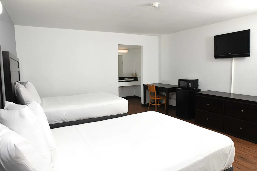 Regency Inn