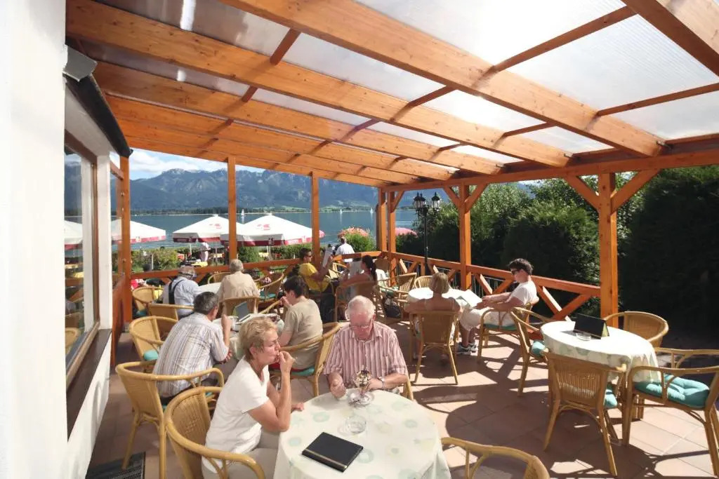 Cafe Maria - Pension - B&B
