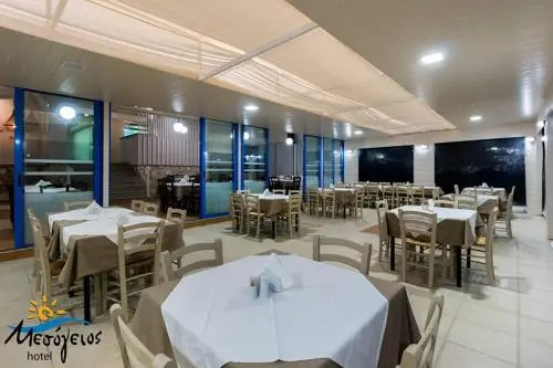 Mesogeios Hotel