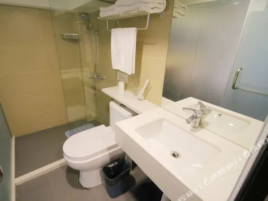 Yiwan Hotel