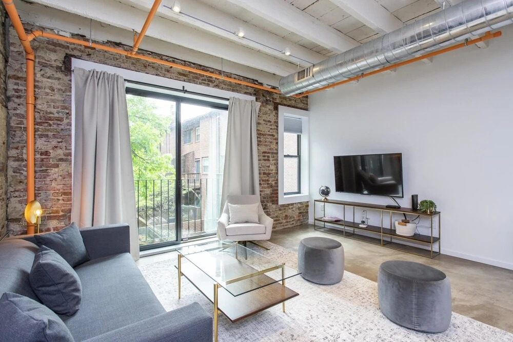 Inventors Loft 3 - Relax/play/explore- Center City