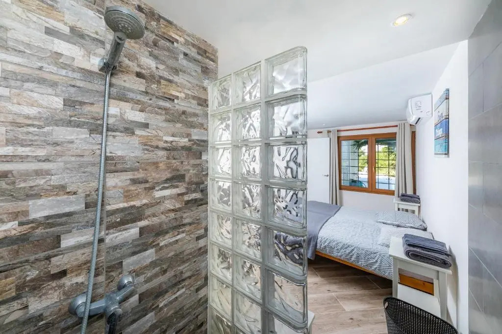 Beach Apartment 11