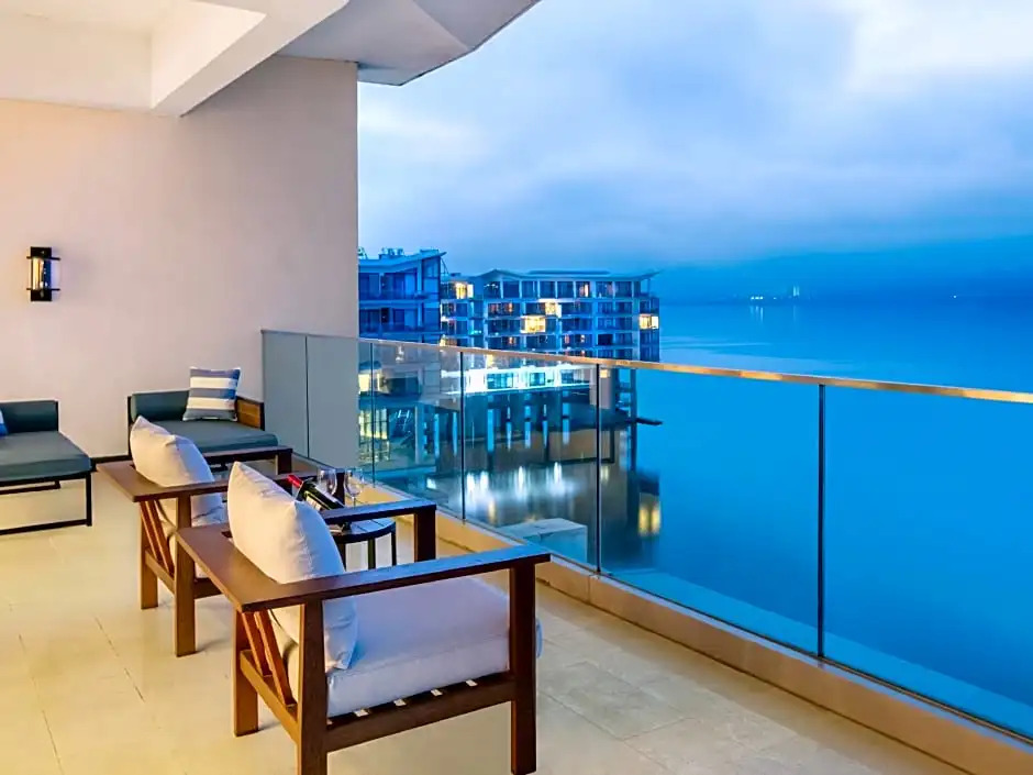 Crowne Plaza Huangshan Taiping Lake