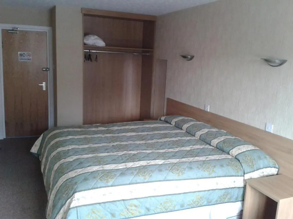 The Weigh Inn Hotel & Lodges