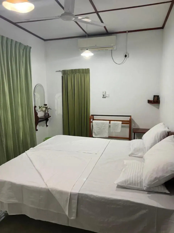 Summer Ridge - Homestay