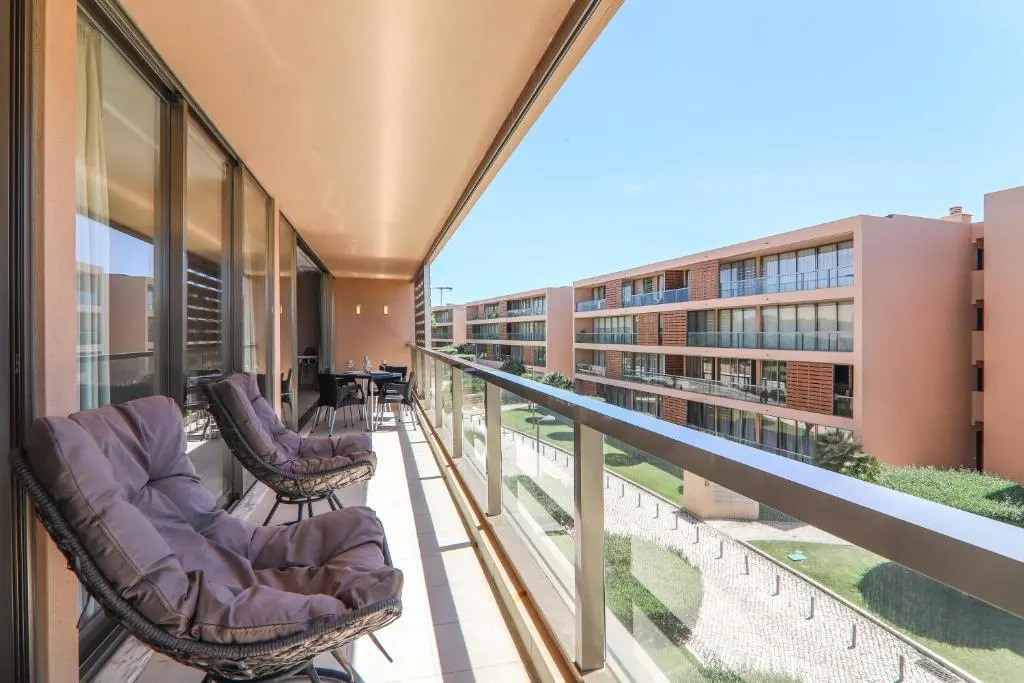 Apartamento Salgados 12C