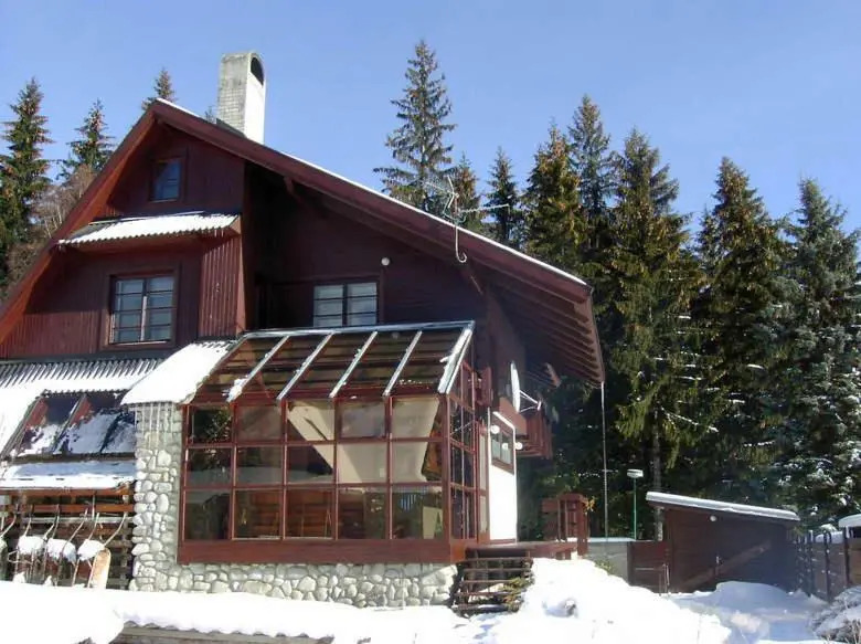 Holiday House No. 35