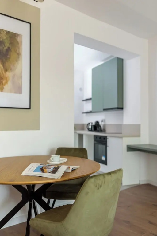 Hubix Suites - City of Mara