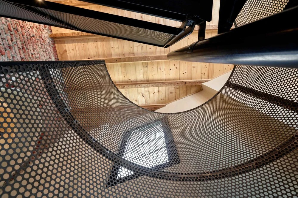 Lancetti Stylish Loft