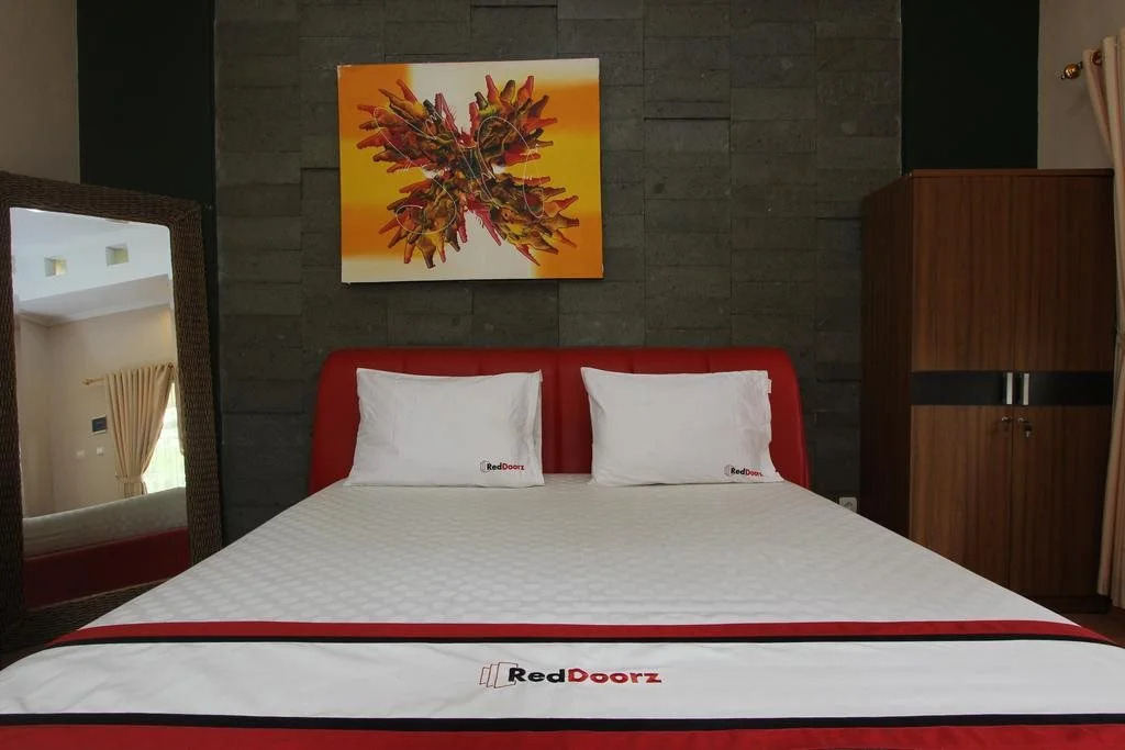 RedDoorz near Casa Grande