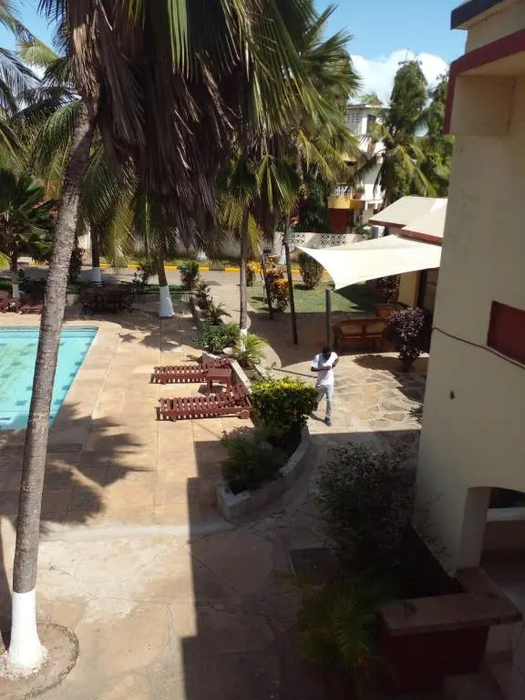 Glory Holiday Resort