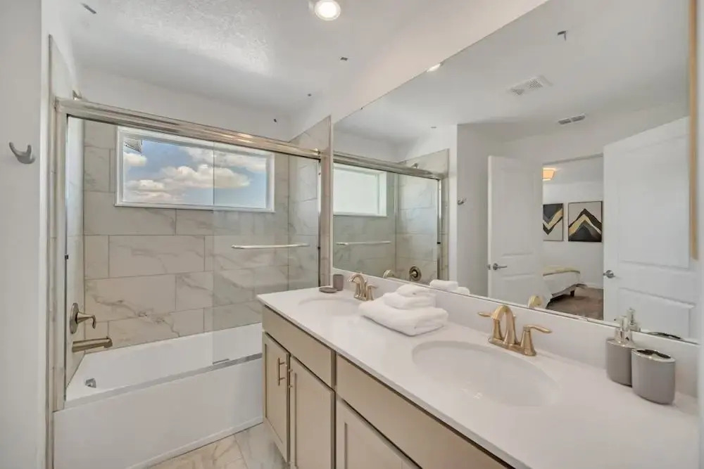 4228para 4 Bedroom Townhouse