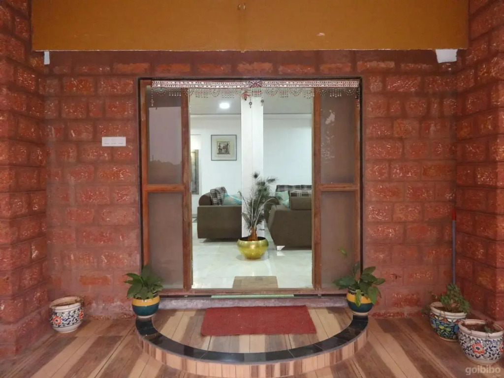 Indira Villa - 3BHK Getaway near WaterFalls