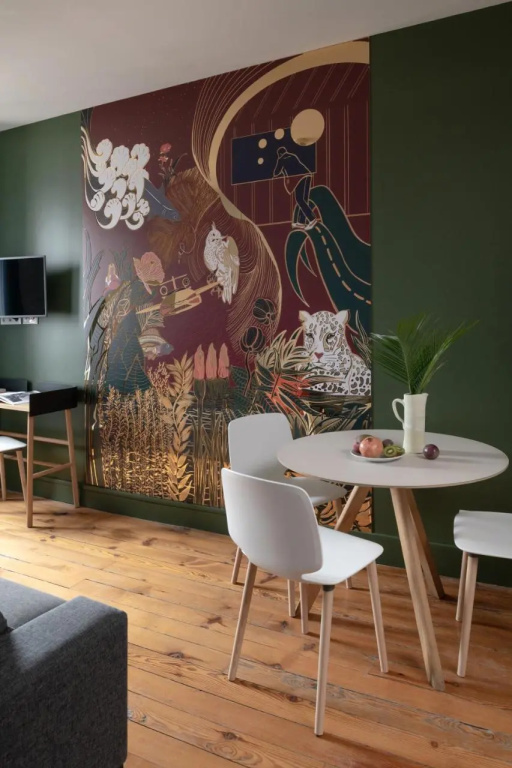 MiHotel Gailleton Lion