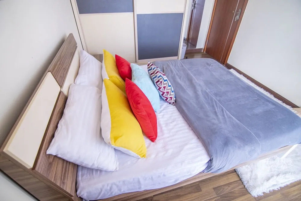 Silver Habor Apartments